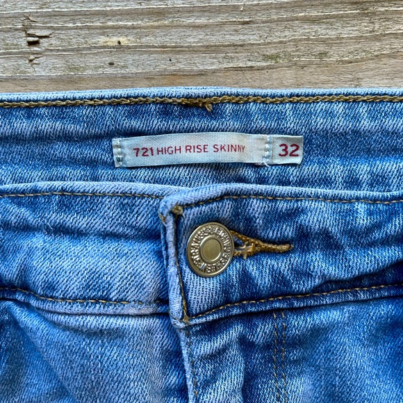 Levi’s 721 High Rise Skinny Jeans - Size 32 - Picture 6 of 6